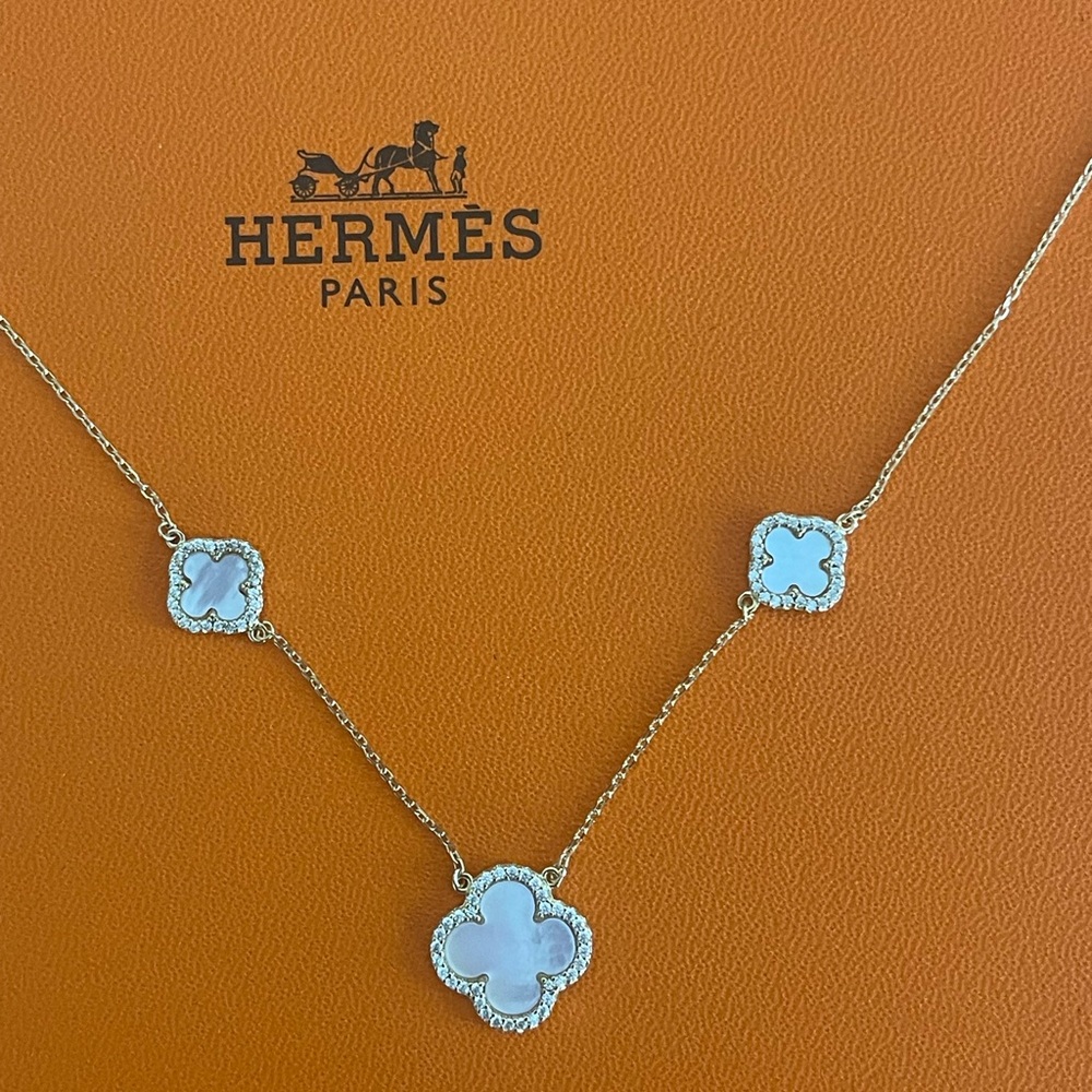 New CLOVER Necklace 18K Gold Plated Sterling Silver
